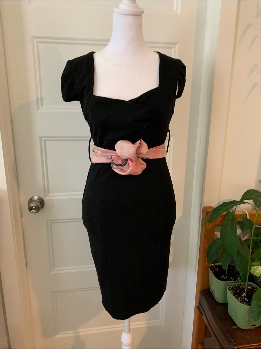 Plastic brand , Women's Vintage Black  Dress /Pink Chiffon silk scarf  bow